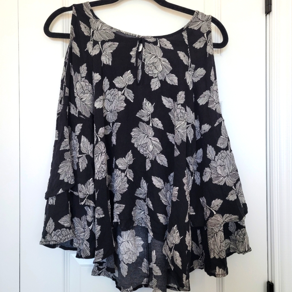 BP floral top